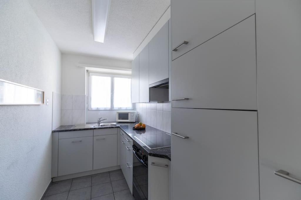 2 Bedroom Close To - D2 Appartement *
