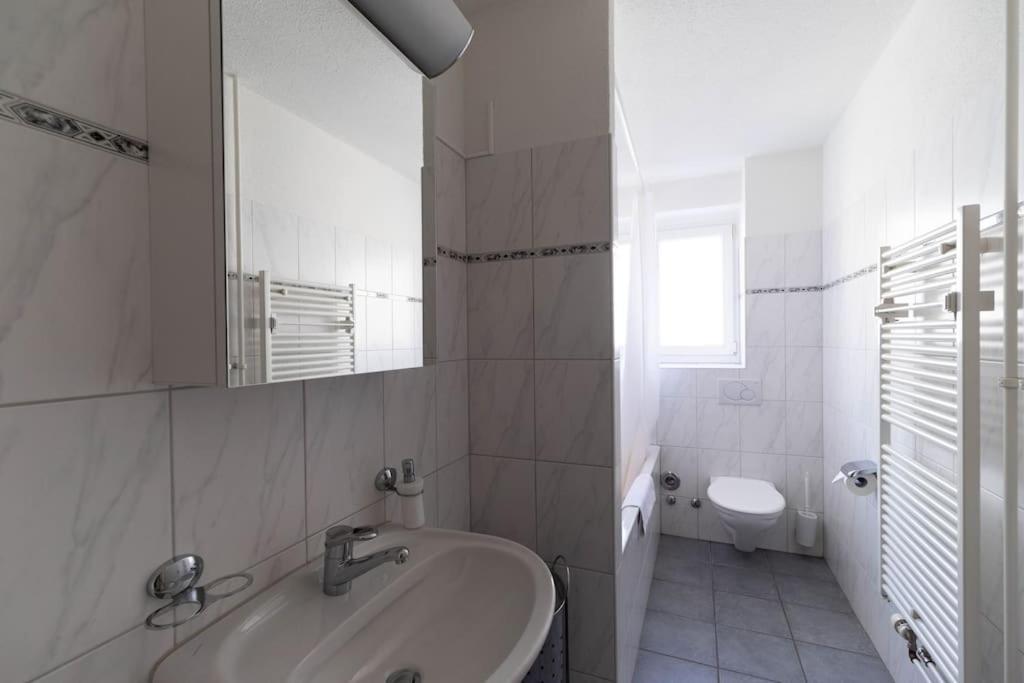2 Bedroom Close To - D2 Appartement *
